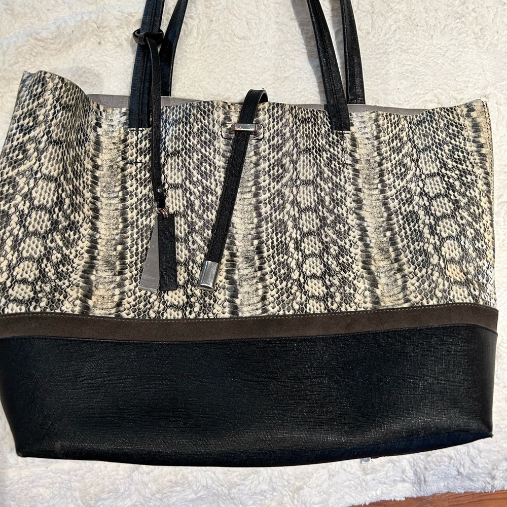 Vince Camuto black and white tote